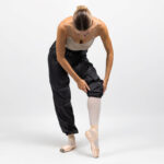 Langes Tanzen zum Muskelaufwärmen – Bild 2