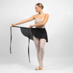 Rounded Moon Dance Skirt Wallet